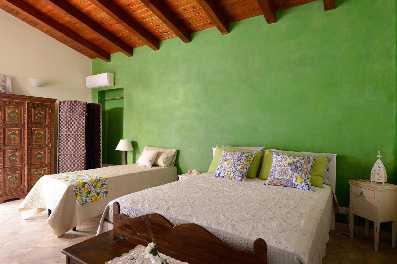 ポルト・エンペードクレ Lumie Di Sicilia Bed & Breakfast エクステリア 写真