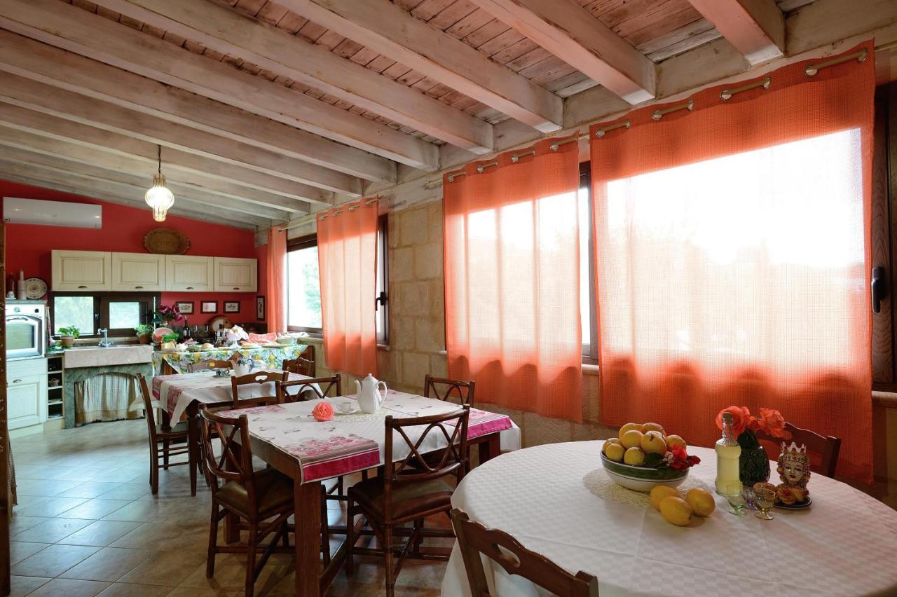 ポルト・エンペードクレ Lumie Di Sicilia Bed & Breakfast エクステリア 写真