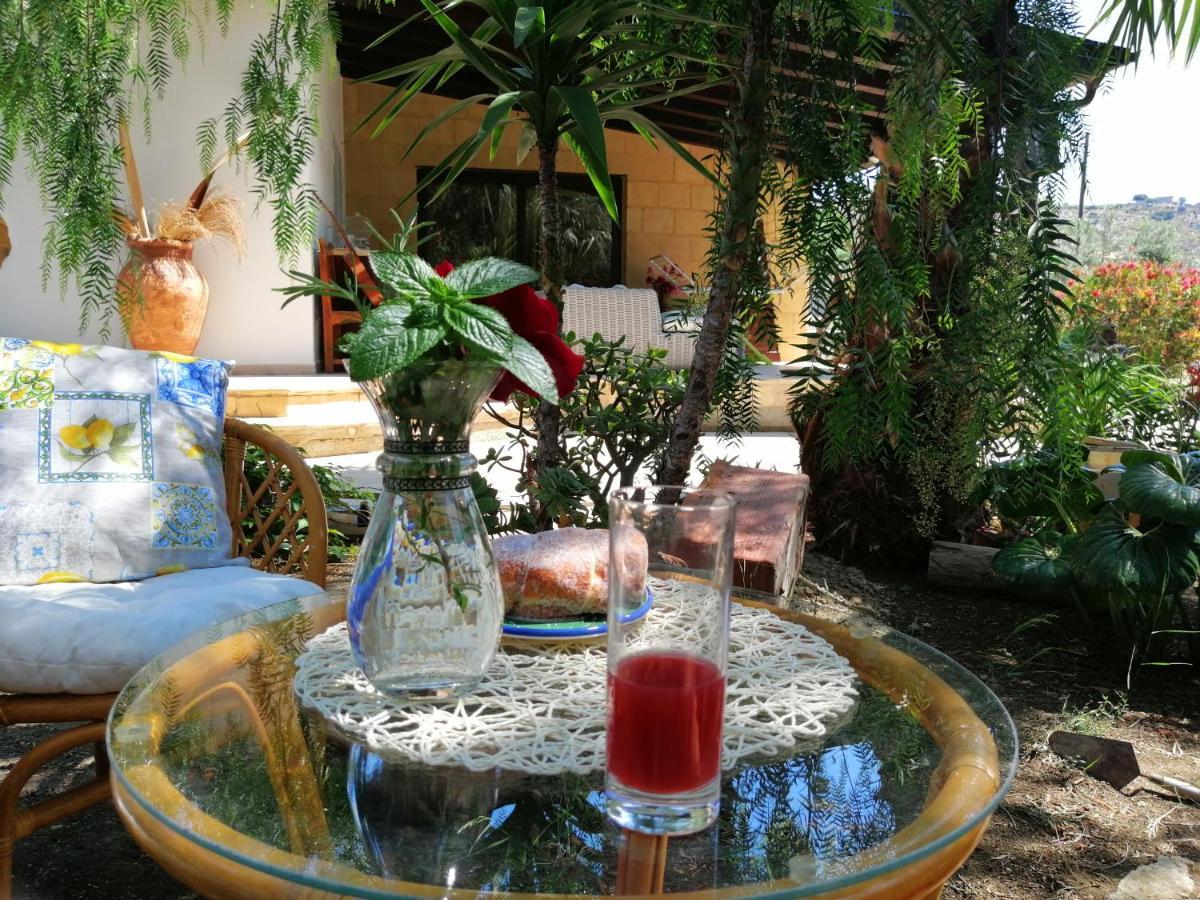 ポルト・エンペードクレ Lumie Di Sicilia Bed & Breakfast エクステリア 写真